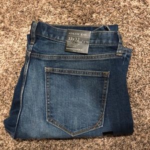 BRAND NEW NEVER WORN Mens Jean 33x32